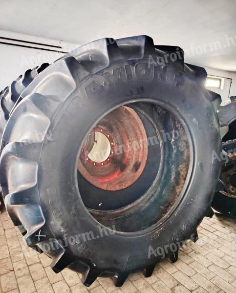 580/70R38 Vredestein gumi