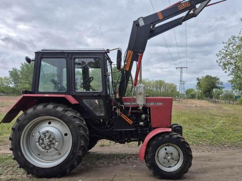 MTZ 82 homlokrakodóval MTZ 82 homlokrakodóval