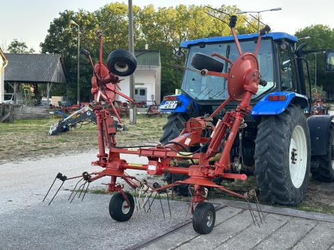 KUHN GF 5000 MHA hidraulikus rendterítő KUHN GF 5000 MHA hidraulikus rendterítő