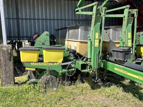 John Deere 1770 John Deere 1770