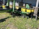 John Deere 1770
