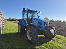 Landini Vision 100, 9500 üzemórával,  2 db új első gumival,  2010-es évjáratú
