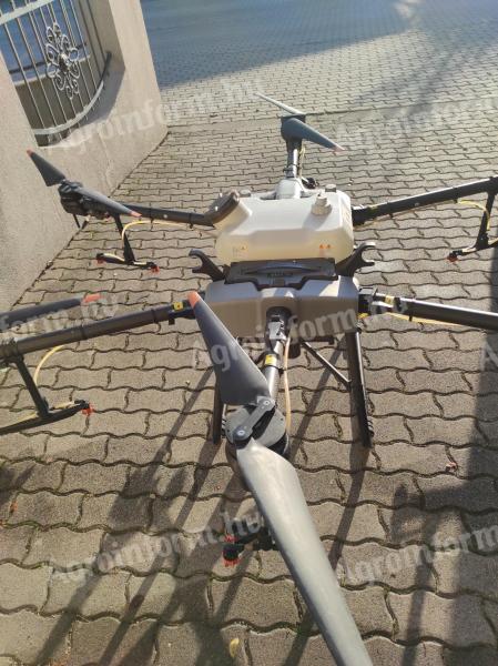 DJI Agras T30 komplett permetező szett - alacsony üzemóra, kiváló akkumulátorokkal, ÁFÁ-s számlával