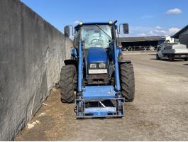Eladó New Holland traktor