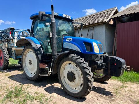 New Holland TS 110 A Művelőkerékkel New Holland TS 110 A Művelőkerékkel