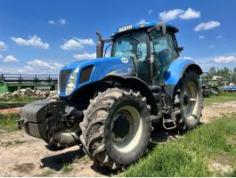New Holland T7050