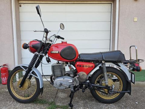 MZ TS 250/1 motorkerékpár kitűnő állapotban eladó MZ TS 250/1 motorkerékpár kitűnő állapotban eladó