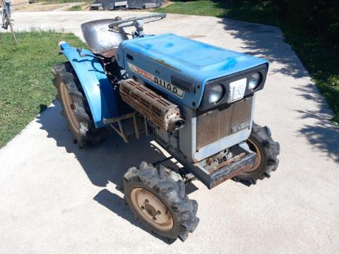 Mitsubishi D1100 FD Mitsubishi D1100 FD
