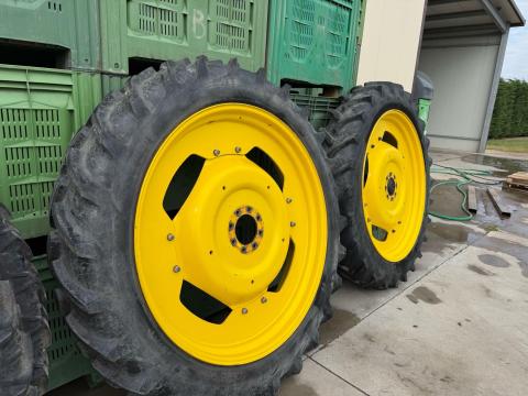 John deere r46 művelőkerék