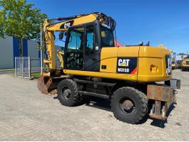 Caterpillar M313D / 2014 / 12 078 üzemóra / Lízing 20%-tól