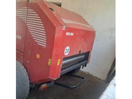 Eladó metál fach z562