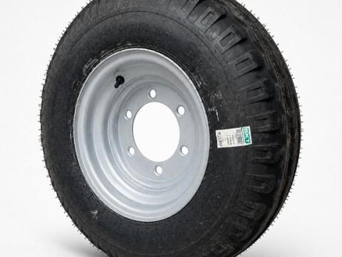 Új! 10/75-15,3 BKT szerelt kerék (gumi+felni)- házhozszállítással Új! 10/75-15,3 BKT szerelt kerék (gumi+felni)- házhozszállítással