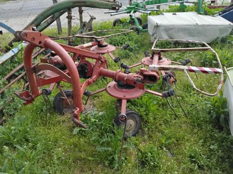 Kuhn 360cmes rendszétdobó Kuhn 360cmes rendszétdobó