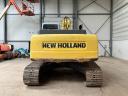 New Holland E 215 / 2006 / 8 111 üzemóra / Lízing 20%-tól