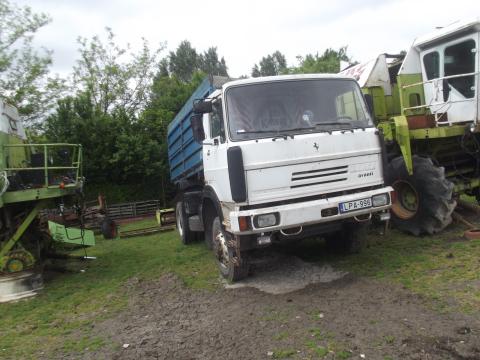 Skoda Liaz 151.261 terepes,  összkerékhajtású,  gabonás billencs teherautó