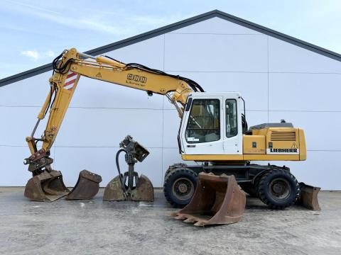 Liebherr A900B Litronic / 2000 / 16 283 üzemóra / Lízing 20%-tól