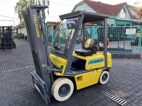 KOMATSU használt targonca V-4168