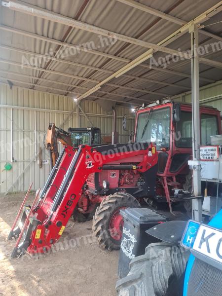 Mtz 552 homlokrakodós