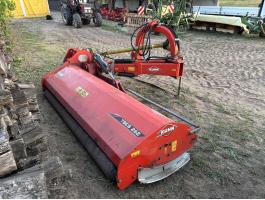 Kuhn TBES 262 rézsűzúzó/szárzúzó