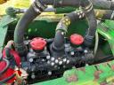 John Deere 840 vontatott permetezőgép 30 m keret, vonórúd-kormányzás, ISOBUS