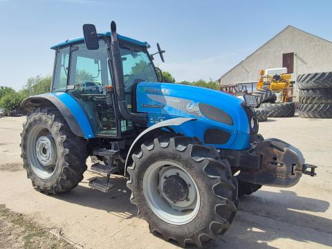 Landini Vision 100, 9500 üzemórával, 2 db új első gumival, 2010-es évjáratú Landini Vision 100, 9500 üzemórával, 2 db új első gumival, 2010-es évjáratú