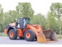Hitachi ZW330-6 | ZW 330-6 / 2016 / 5.888 üzemóra / Lízing 20%-tól