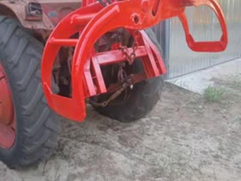 Erdészeti fekvő hengeres rönkfogó, rönkvonszoló eladó