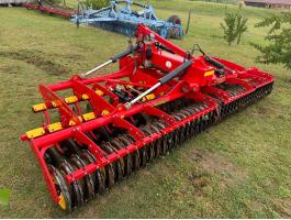 Vaderstad carrier x 525
