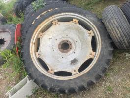 ÁPOLÓKERÉK,  MŰVELŐKERÉK 1 PÁR 9.5-44, 230/95R44