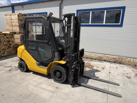 Komatsu FD25T-16 dízel targonca