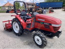 Yanmar AF250D 25 lóerős japán kistraktor talajmaróval eladó újszerű állapotban