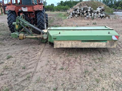 Krone AM 283 CV tip 280 cm széles tárcsás diszkes kasza fűkasza szársértővel