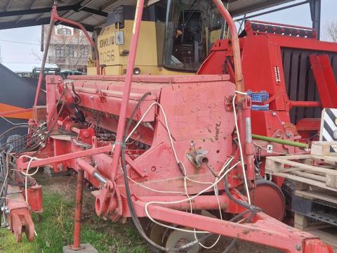 IH6210 gabonavetőgép eladó