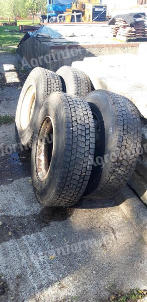BOTTO BT388 295/80R22,5