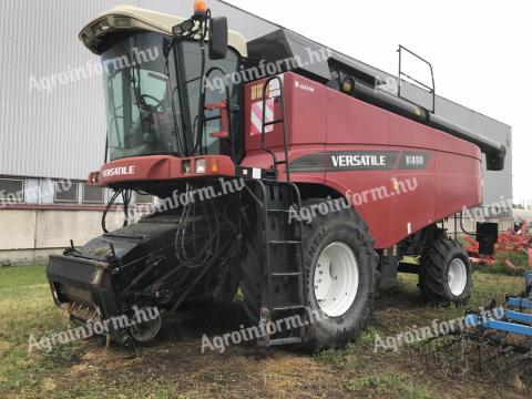 Versatile RT490 kombájn gabona- és kukoricaasztallal, 980 üzemórával eladó Versatile RT490 kombájn gabona- és kukoricaasztallal, 980 üzemórával eladó