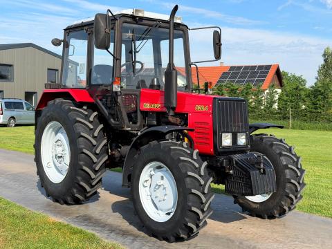 Belarus MTZ 820.4 traktor