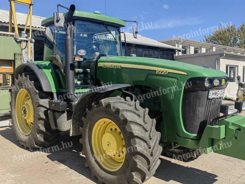 John Deere 8220 ILS