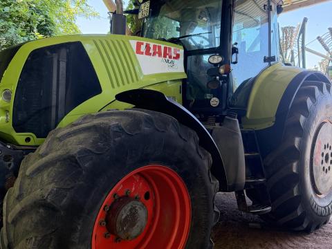 Claas Axion 850