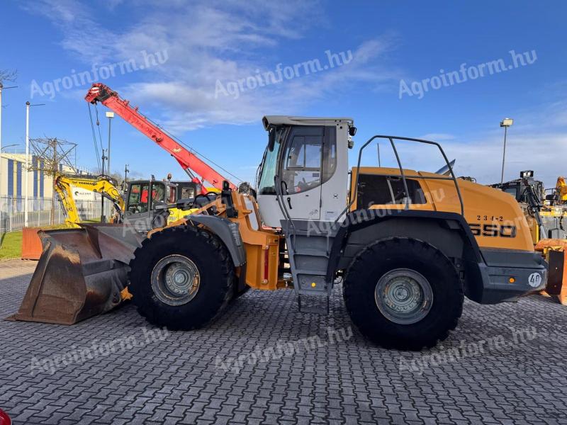 Liebherr L550 / 2013 / 14 400 üzemóra / Lízing 20%-tól