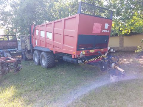 Metal-Fach N272/2 szervestrágyaszóró (14 t) – 2015-ös, azonnal munkára fogható állapotban eladó