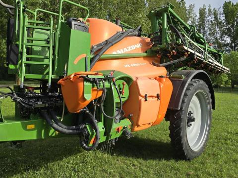Amazone UX 4200 Super 28 m