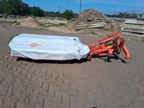 Kuhn gmd 600 G II tip 240 cm széles tárcsás diszkes kasza fűkasza Kuhn gmd 600 G II tip 240 cm széles tárcsás diszkes kasza fűkasza