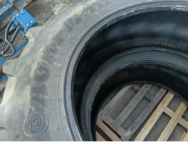 BKT 620/70 R42