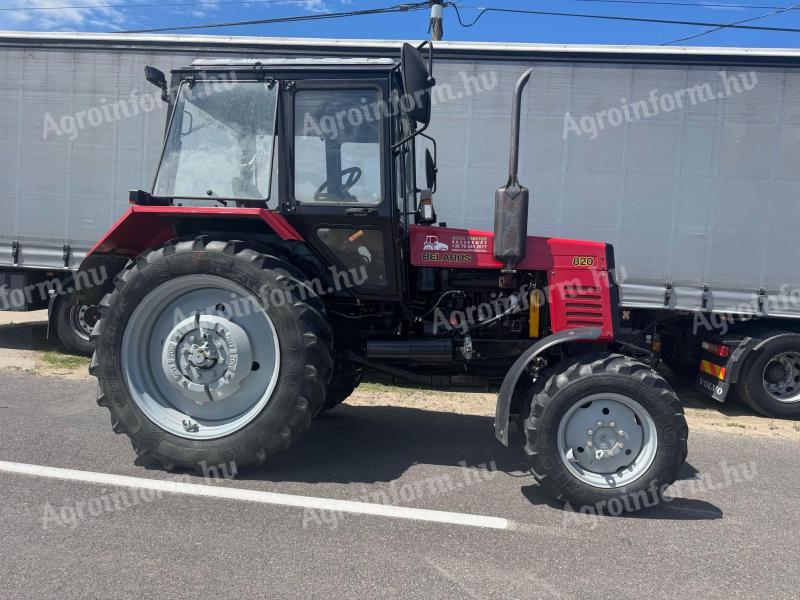 MTZ BELARUS 820 Szinte új