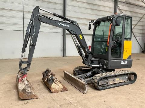 Volvo EC 27 D / 2023 / 2 078 üzemóra / Lízing 20%-tól