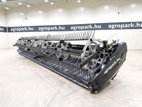 Új MacDon FD235 10,6 m munkaszélességű, flexibilis, hevederes szója vágóasztal oldalkaszákkal, John Deere S szériás kombájnokhoz