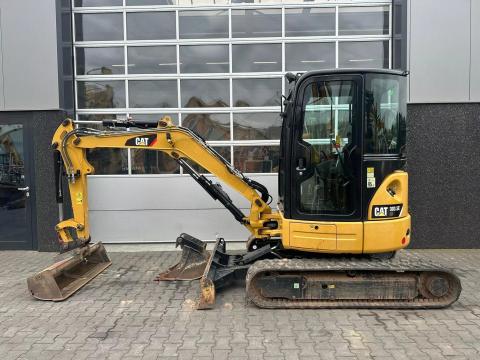 Caterpillar 303.5E / 2019 / 1.300 üzemóra / Lízing 20%-tól