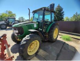 John Deere 5720