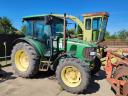 John Deere 5720