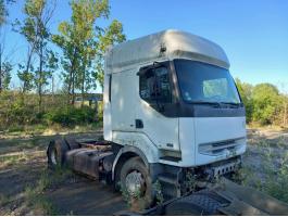 Renault Premium 420 dci 2005 LVA-145 véglegesen kivonva, hiányos